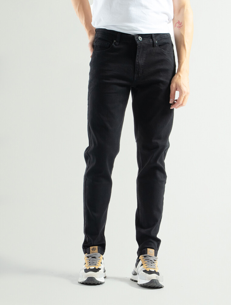 Jean Forum Slim Fit Largo 32 Negro