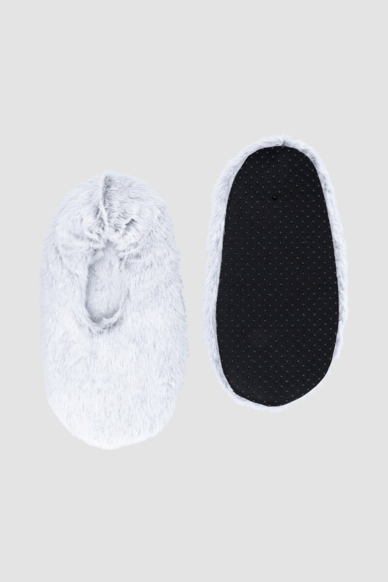 Pantumedia fur peluda Gris