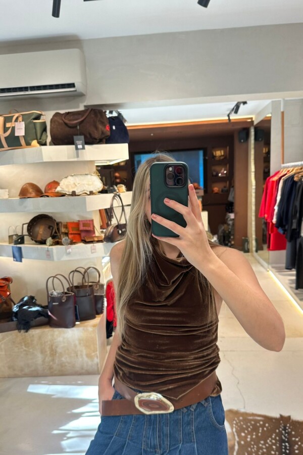 Top Arma Mortal Velvet Chocolate