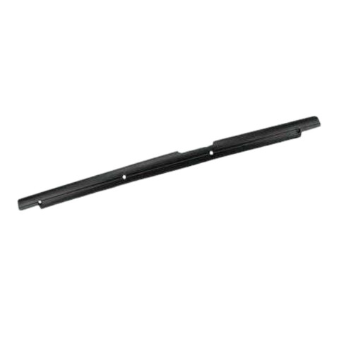 MOLDURA DE PISADERA PUERTA DELANTERA IZQUIERDA Moldura De Pisadera Puerta Delantera Izquierda