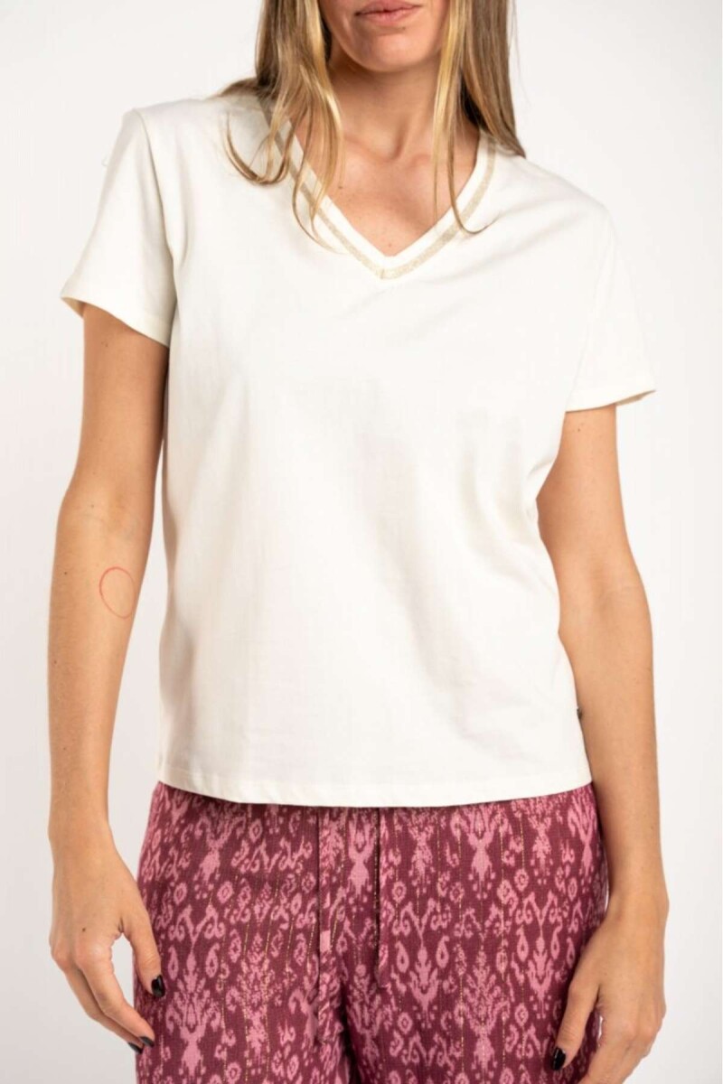Remera Algodon Peinado Escote Lurex - Nacar 