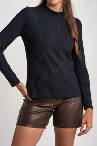 Polera Negro