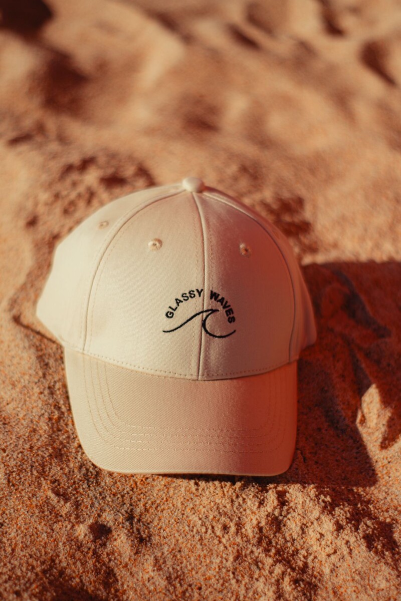 Gorra Ola / Crudo Gorra Ola / Crudo