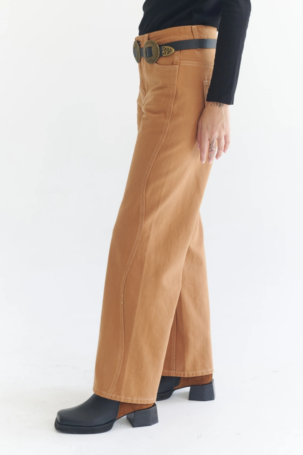 PANTALON ONDAS camel 3