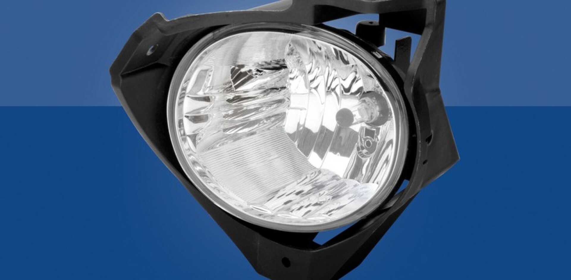 FARO CAMINERO TOYOTA HILUX 08-11 DER. HB4 VIC 
