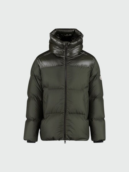 Moncler -Chaqueta impermeable con capucha rellena de plumas, Damavand Verde
