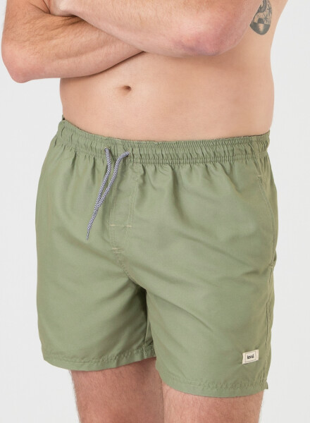 Short basic liso Verde mili/esmeralda