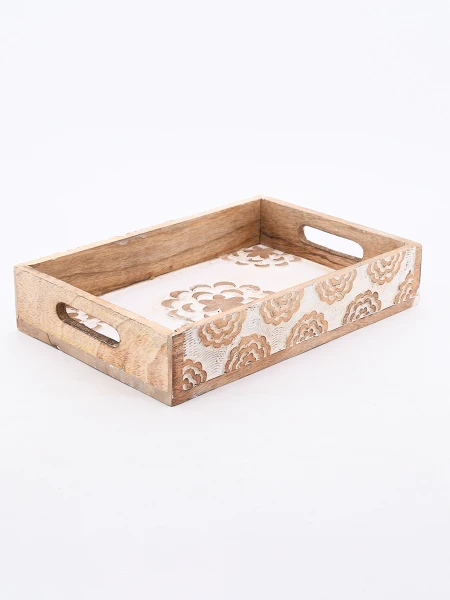 TABLA CON DETALLE TALLADO MADERA