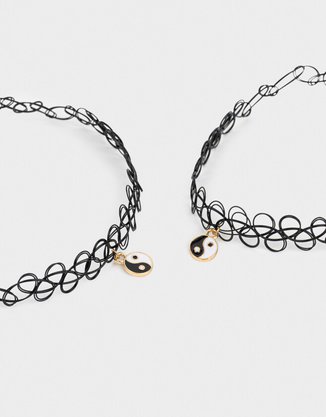 Chokers Tattoo Set De Chokers Con Dijes - Combinacion Bicolor