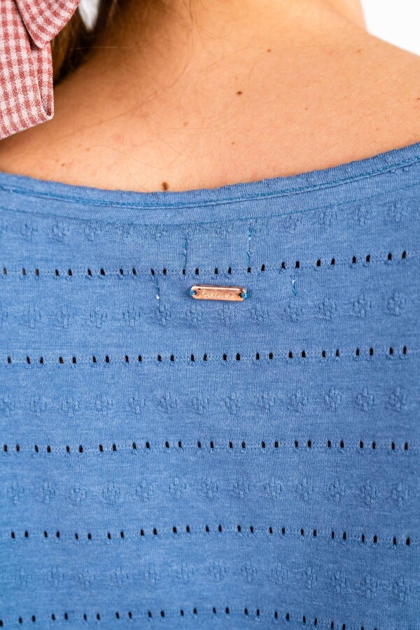 Remera Texturada Escote V Jean