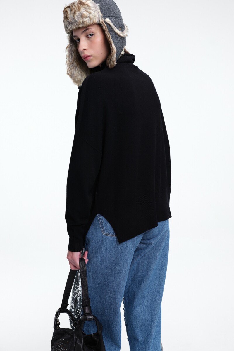 SWEATER CUELLO Negro