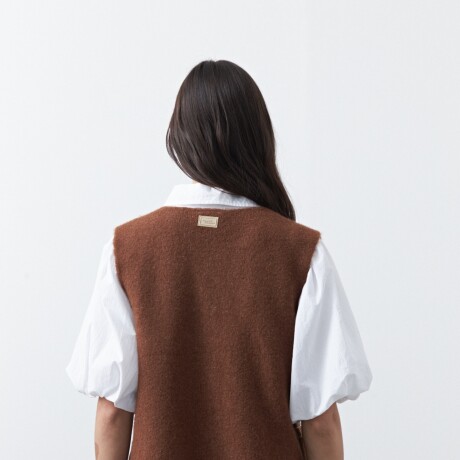 CHALECO LEIA Marrón Corteza