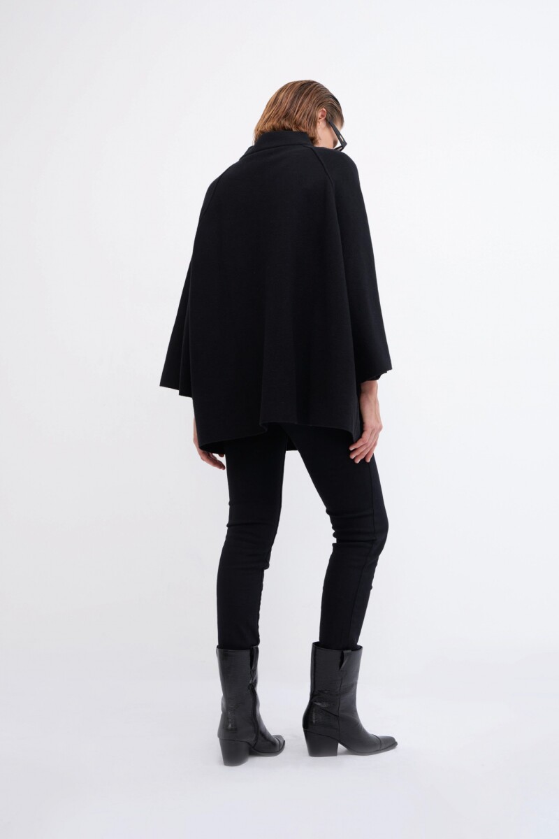 Chaqueta manga ranglan negro