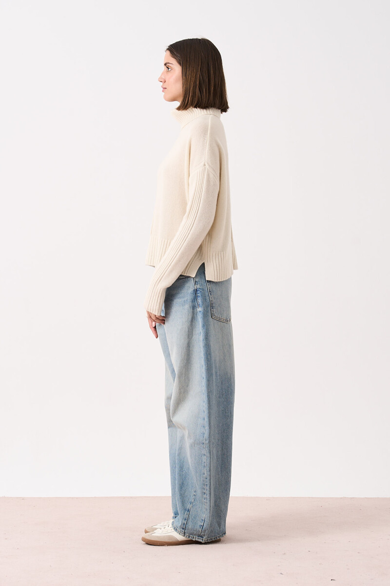 SWEATER Crema