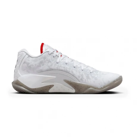 NIKE ZION 3 White