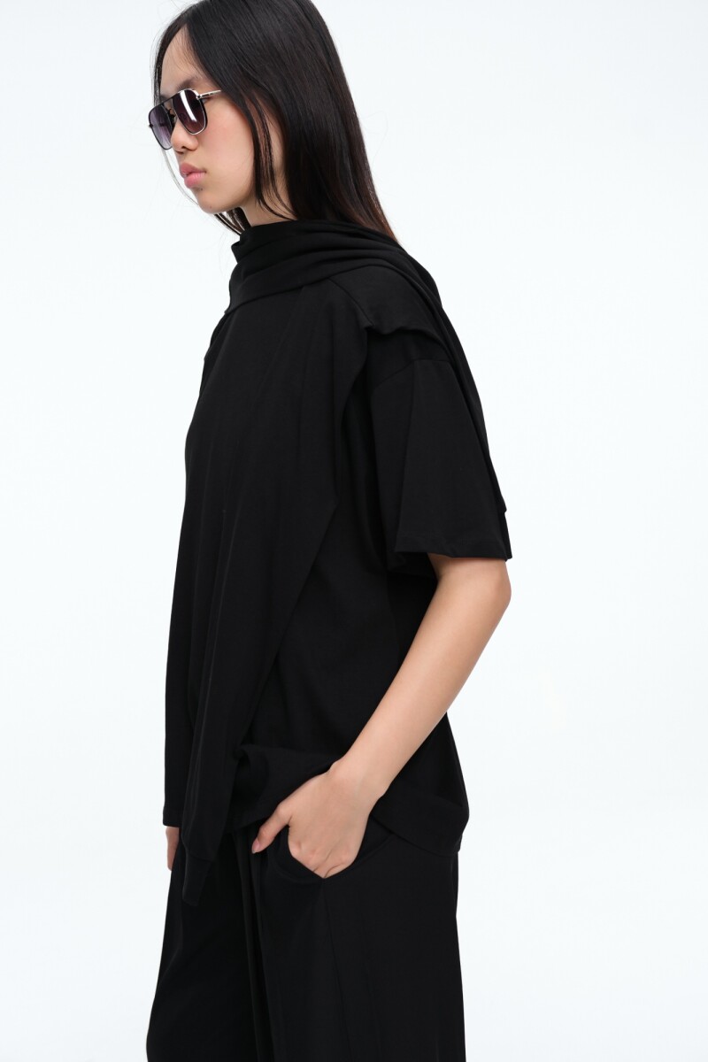 CAMISETA HIBRIDA Negro