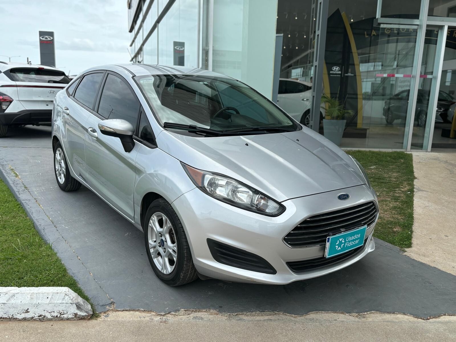 Ford Fiesta Sedan SE MT - 2014 