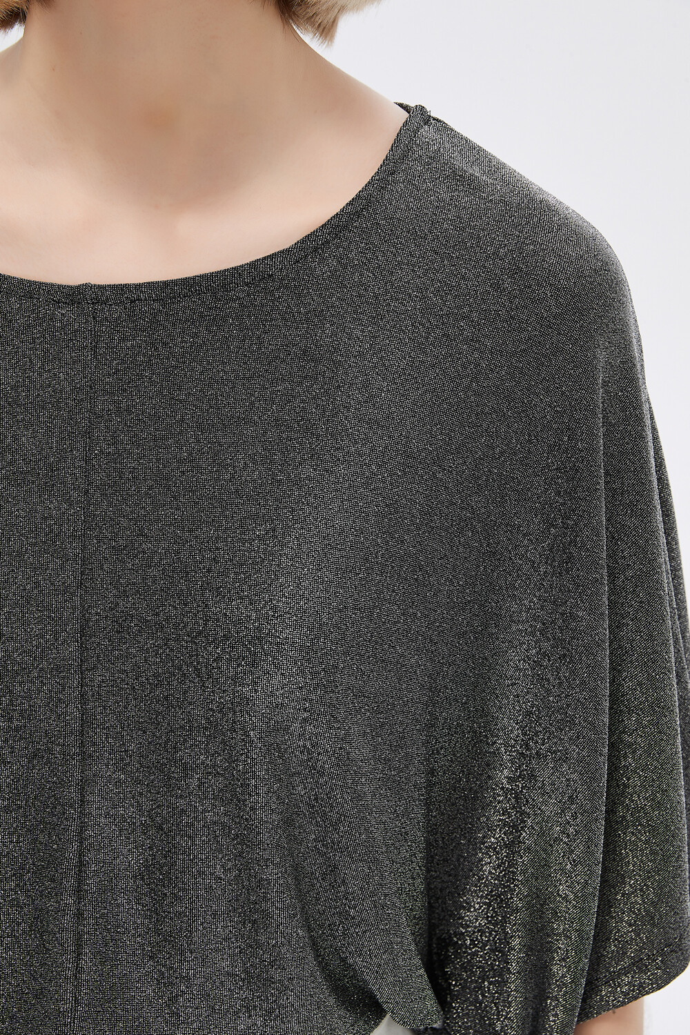 Remera Banjee Gris Oscuro