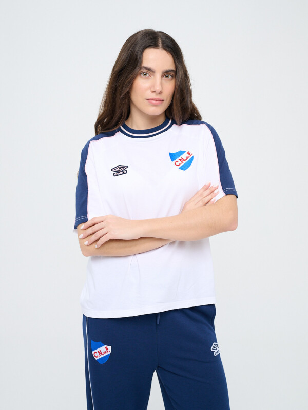 REMERA BLOOM Nacional Oficial Mujer 009