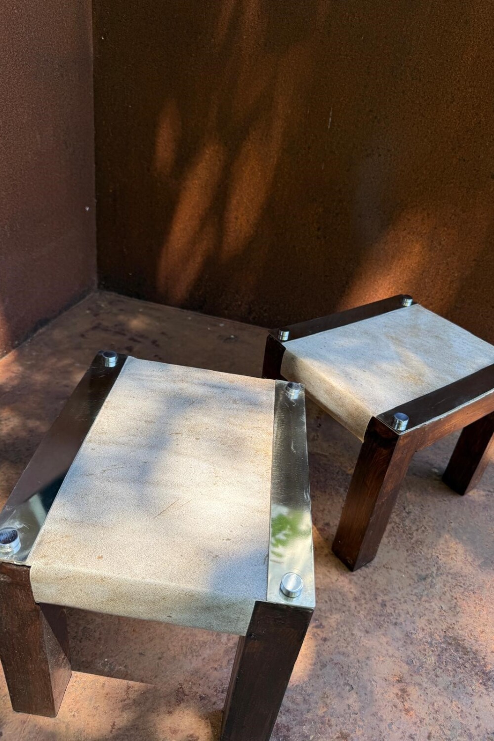 Petit Stool Lonja Simple