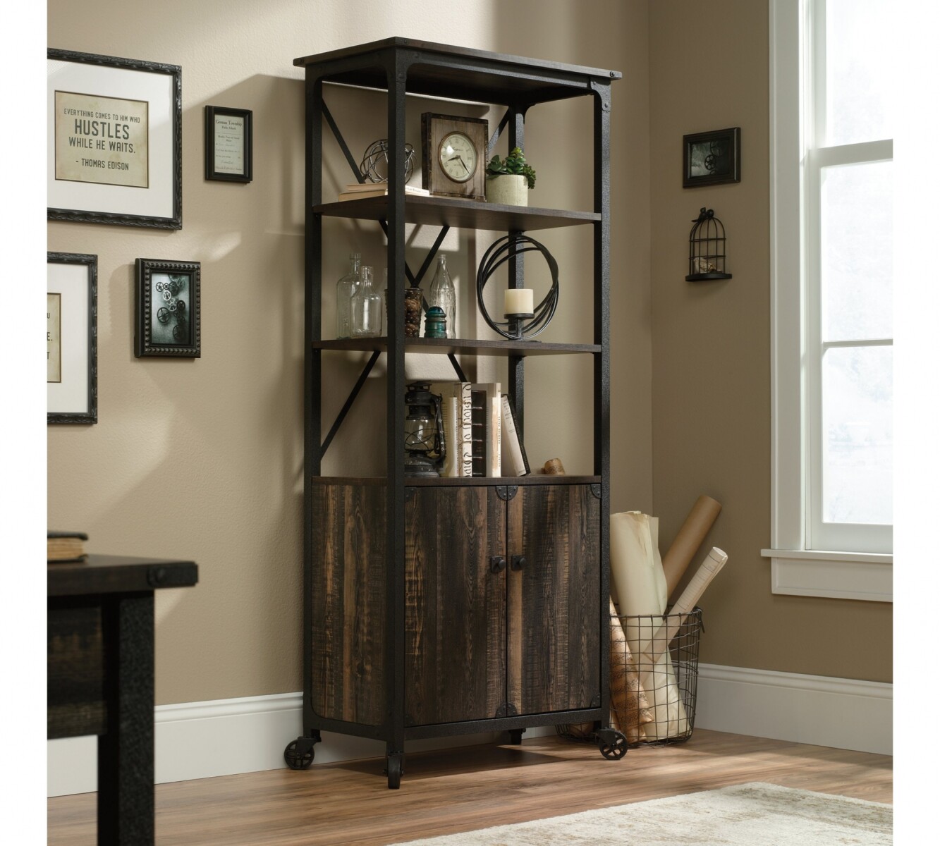 Biblioteca con Puertas - Sauder - Linea Steel River 