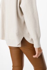 Sweater Loom Beige