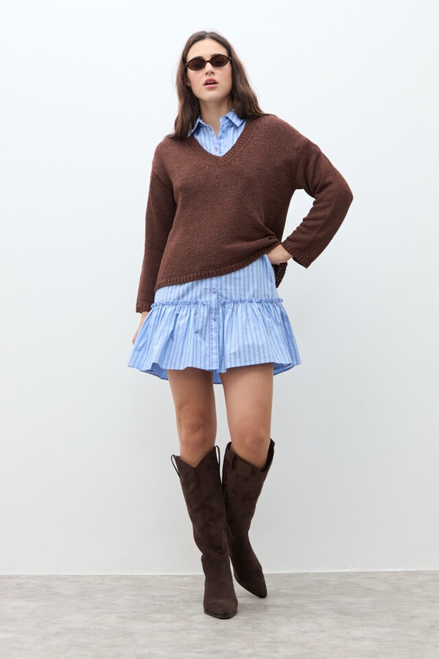 Vestido camisero rayado con volados celeste