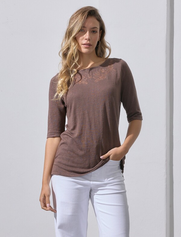 Remera 3/4 Det Borda MARRON