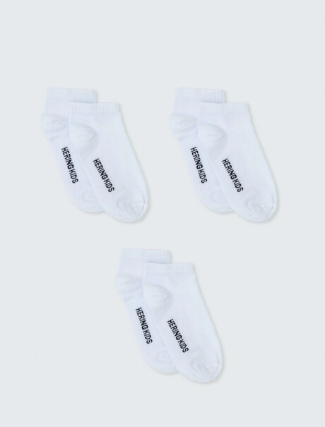 KIT DE 3 PARES DE MEDIAS UNISSEX BLANCO
