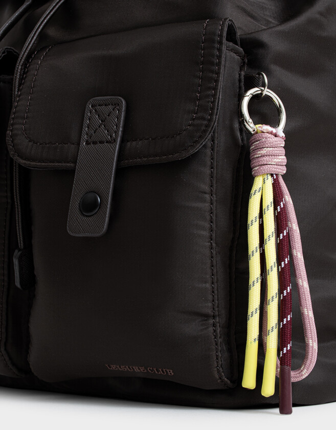 Mochilas Urbanas Mochila Deportiva Con Solapa - Marron Oscuro