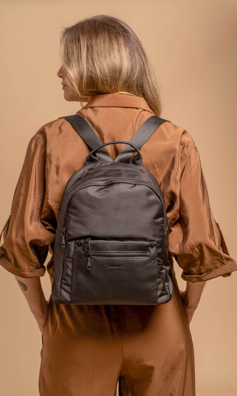 MOCHILA ORQUIDIA NEGRO