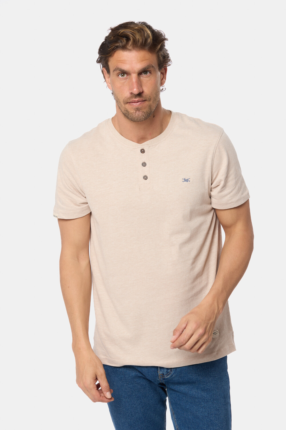 REMERA LISA CUELLO MAO Beige