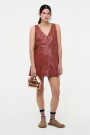 VESTIDO CORTO Tabaco