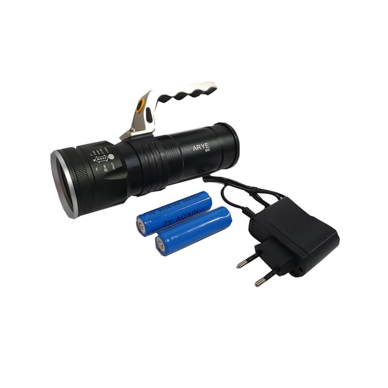 Linterna con Zoom Recargable 2 con Baterías Arye Linterna con Zoom Recargable 2 con Baterías Arye
