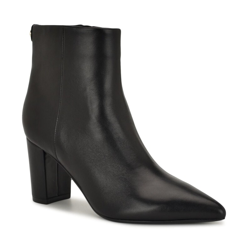 Lorela9X9 Black