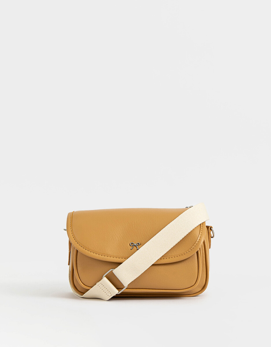 Bandolera Con Solapa 