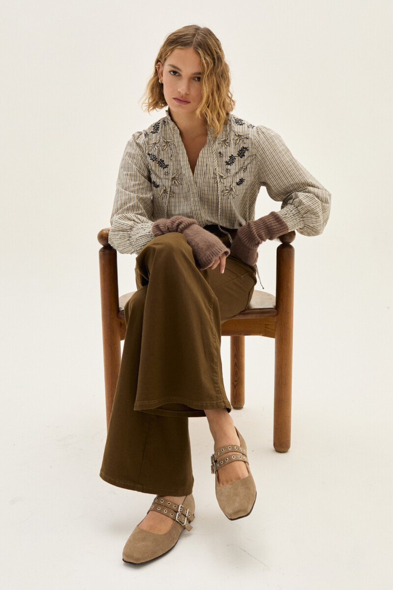 Ballerina Mimi Vison