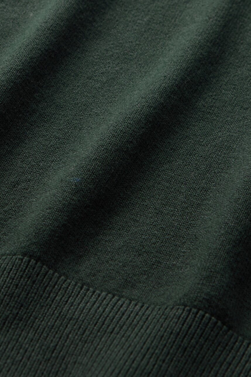 Buzo Algodòn Escote V Hombre Essex Green 702