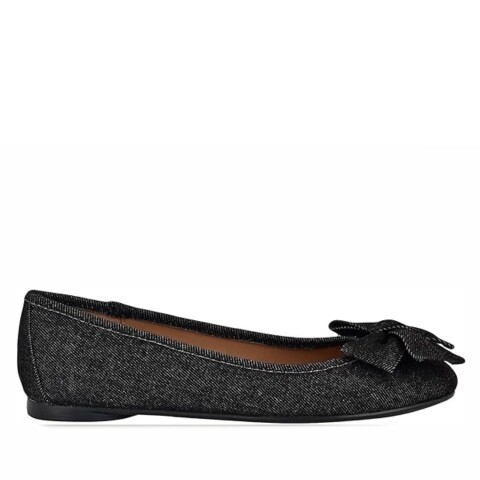 Flat Veronika7 Black