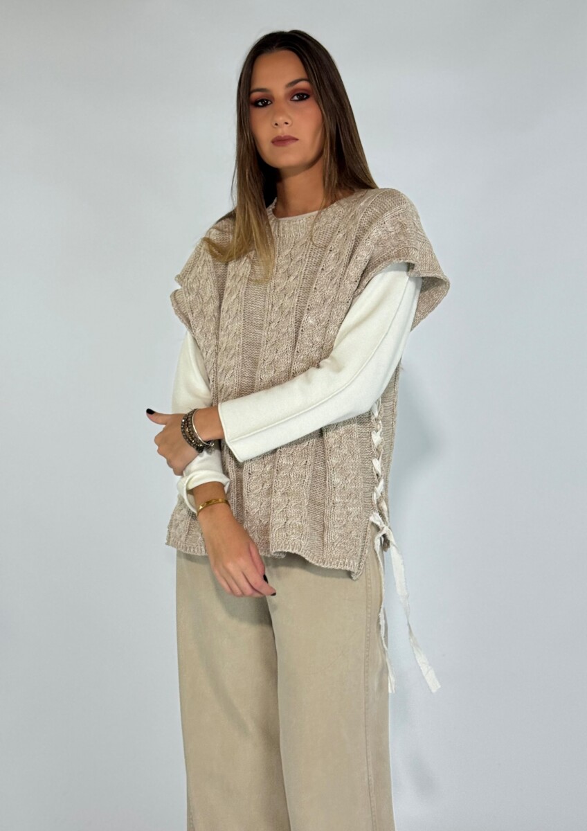 CHALECO JACINTA - BEIGE 