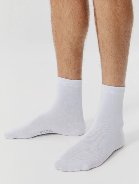 KIT DE 3 PARES DE MEDIAS UNISSEX LARGO MEDIO BLANCO