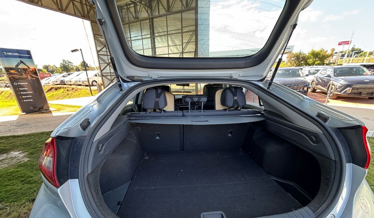 Hyundai Ioniq Safe (extra) - 2018 Hyundai Ioniq Safe (extra) - 2018