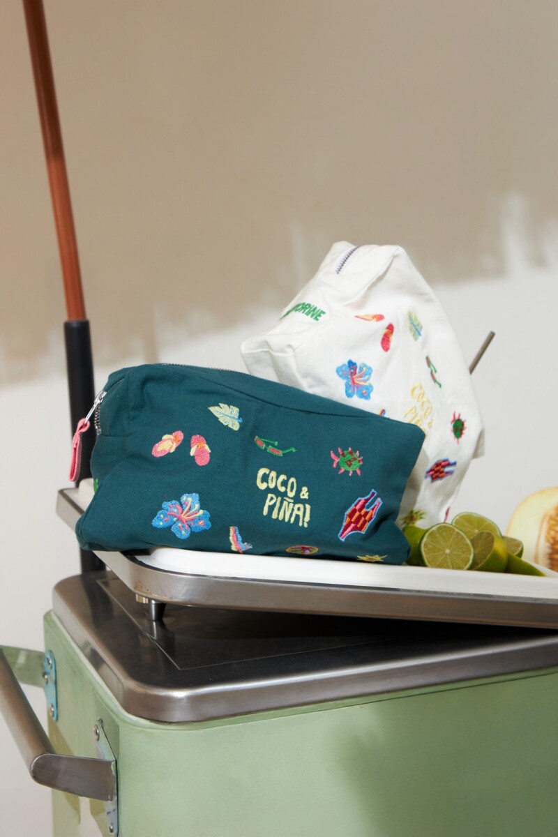 Estuche coco y piña verde