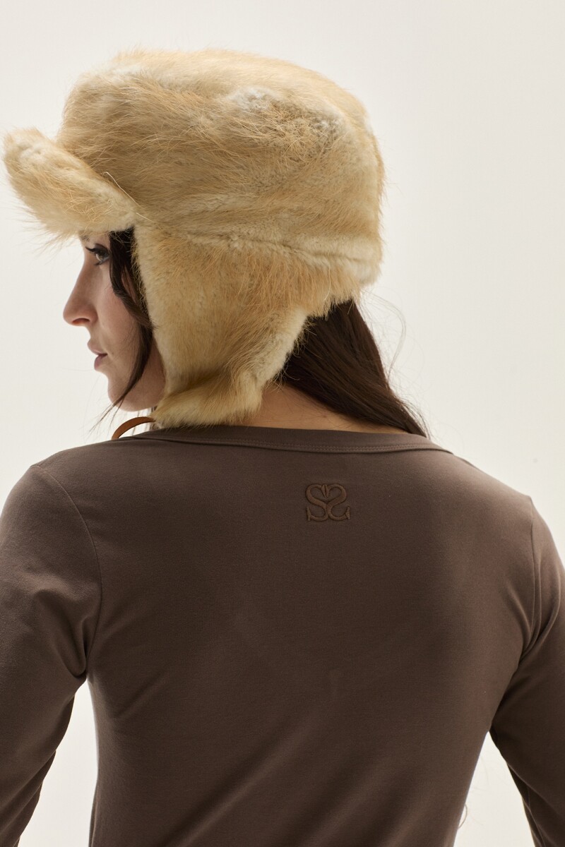 Remera Almond Chocolate