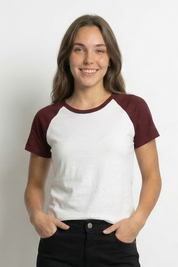 Remera Combinada. Remera Combinada.