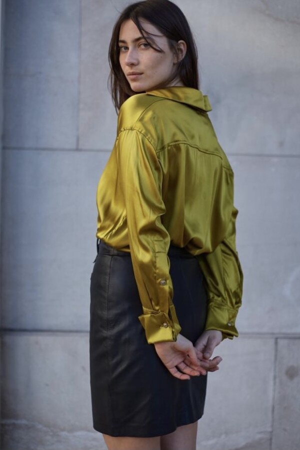 Blusa Seda Juliana Oversize Pistacho