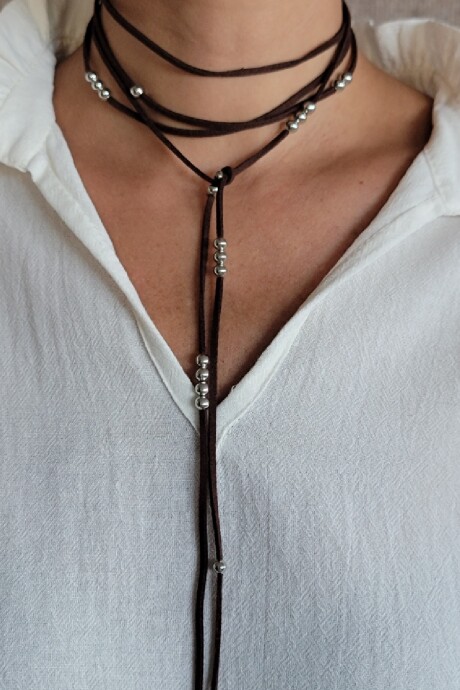 Collar Corbatín Chocolate - Plata