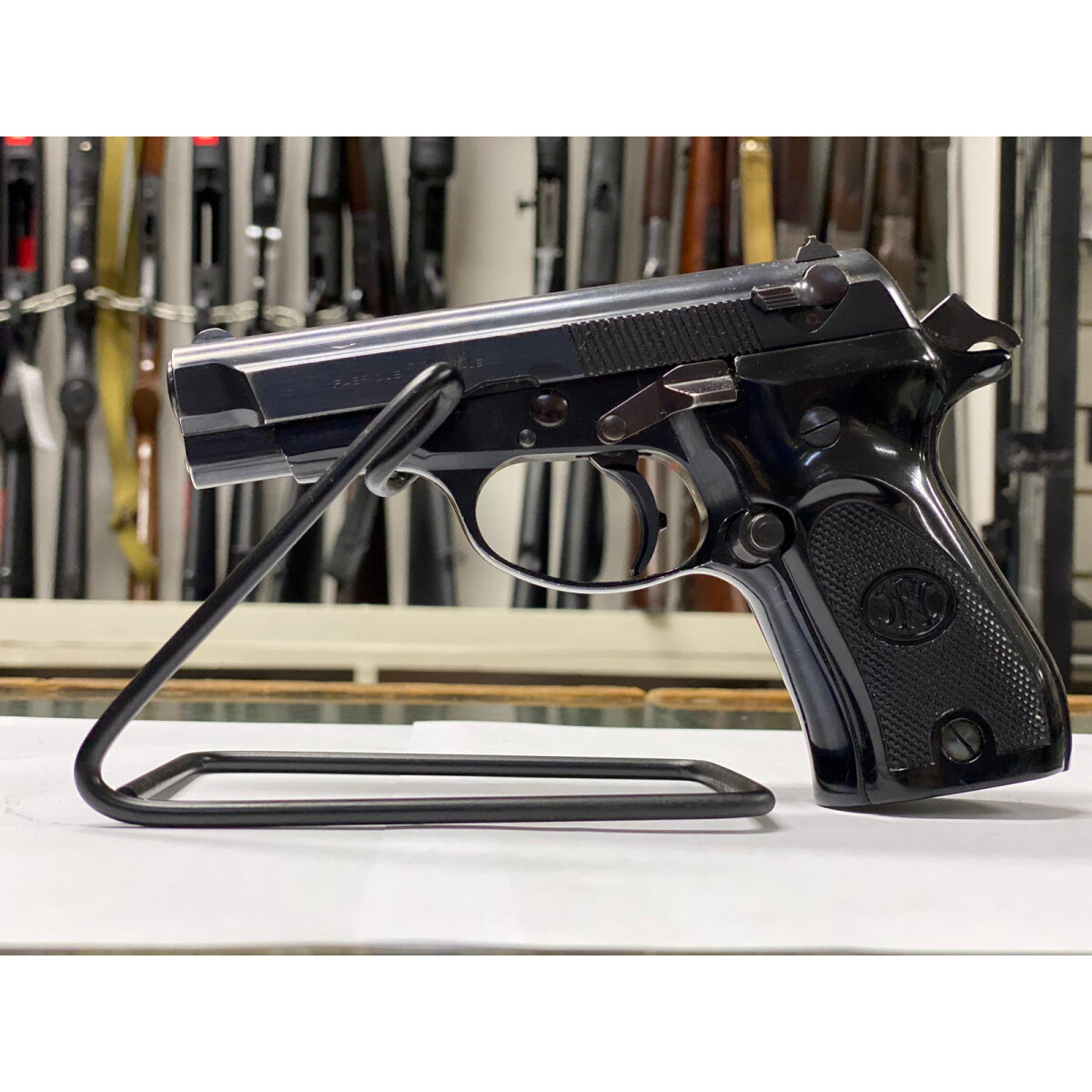 Pistola Browning Cal 9mm (380 Acp) 