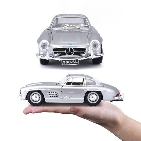 Auto de Colección Bburago Escala 1:24 MERCEDES BENZ PLATA