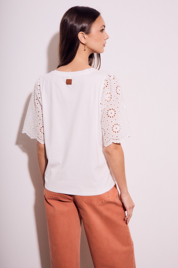Remera Algodón Peinado Y Calados Nacar